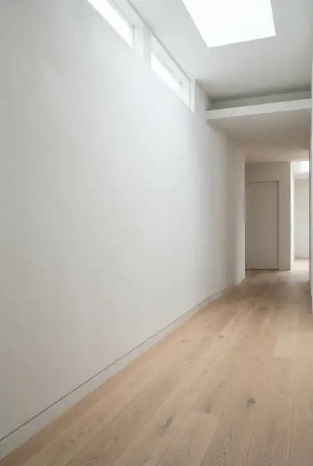 White Wall Background For Video Call - Free White Wall Background Download