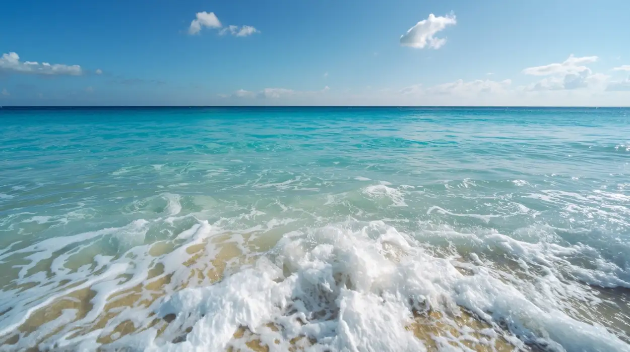 Free Download Free Blue Picture Ocean Beach Landscape Hd - High Quality Free Blue Picture Background